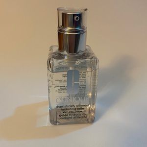 Clinique dramatically different jelly